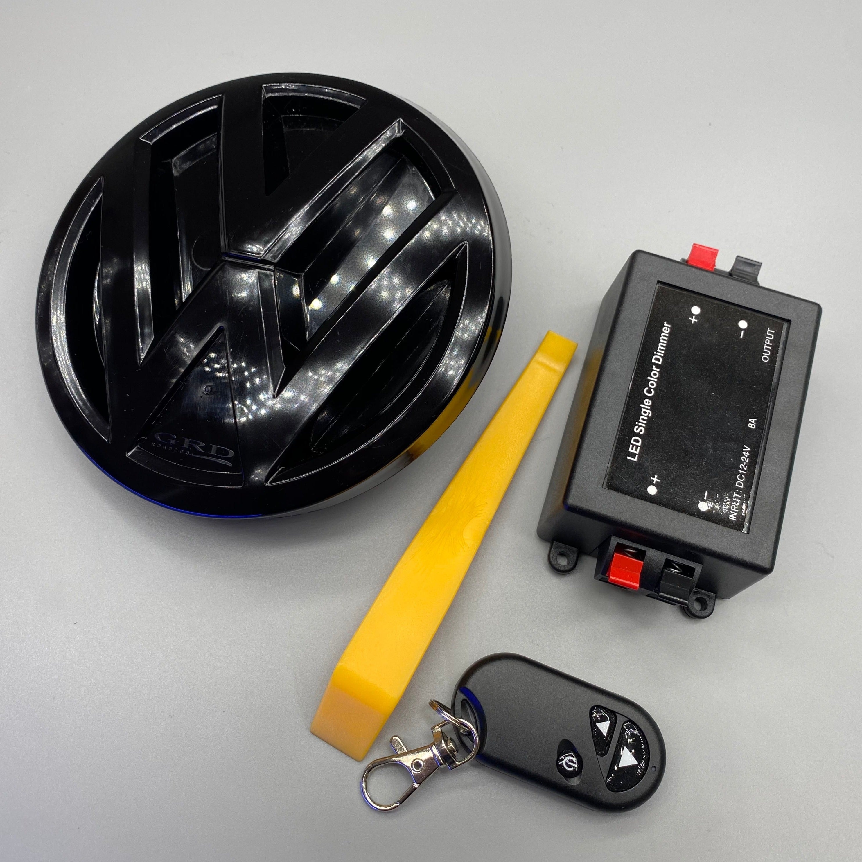VW   Front Grill Logo LED with dznamic indicator-diameter 【147 mm】black color