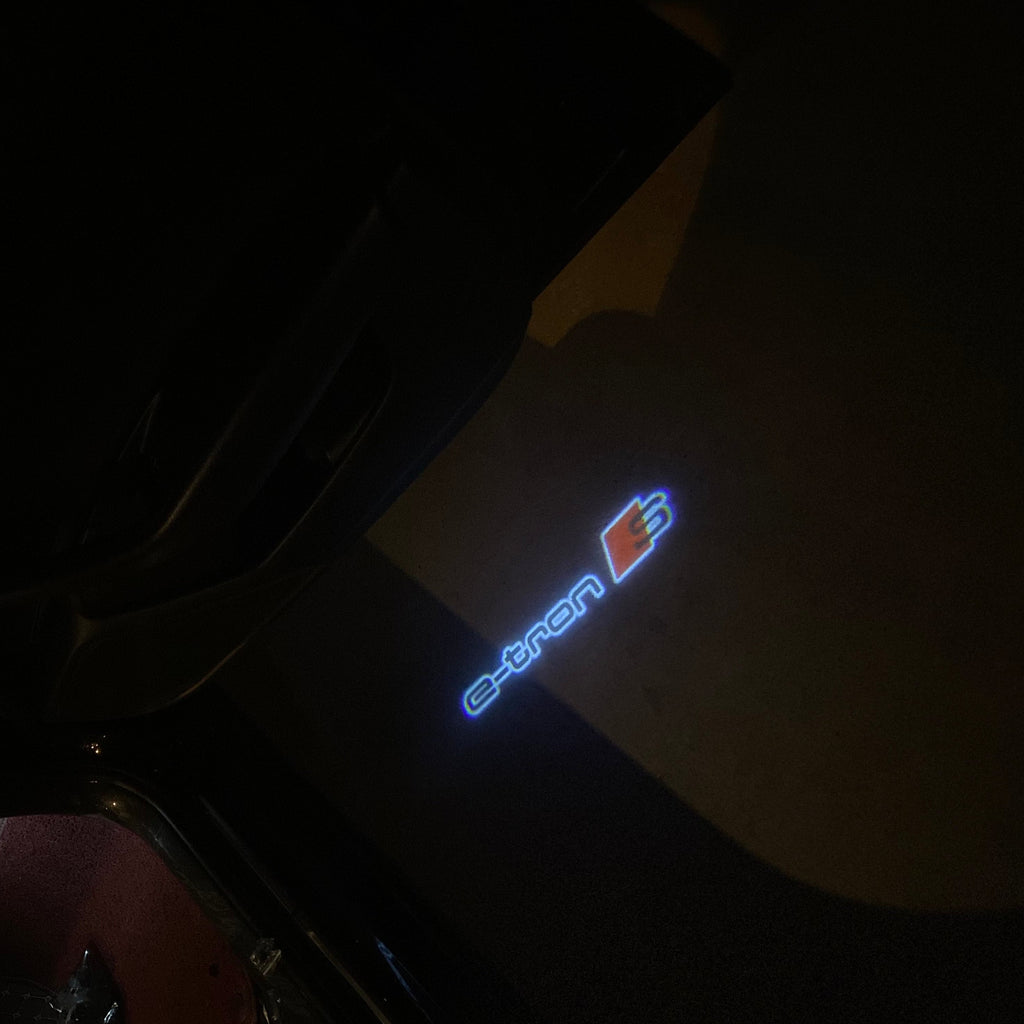 AUDI LOGO PROJECTOT LIGHTS Nr.19 (quantité 1 = 2 Logo Films /2 feux de porte)