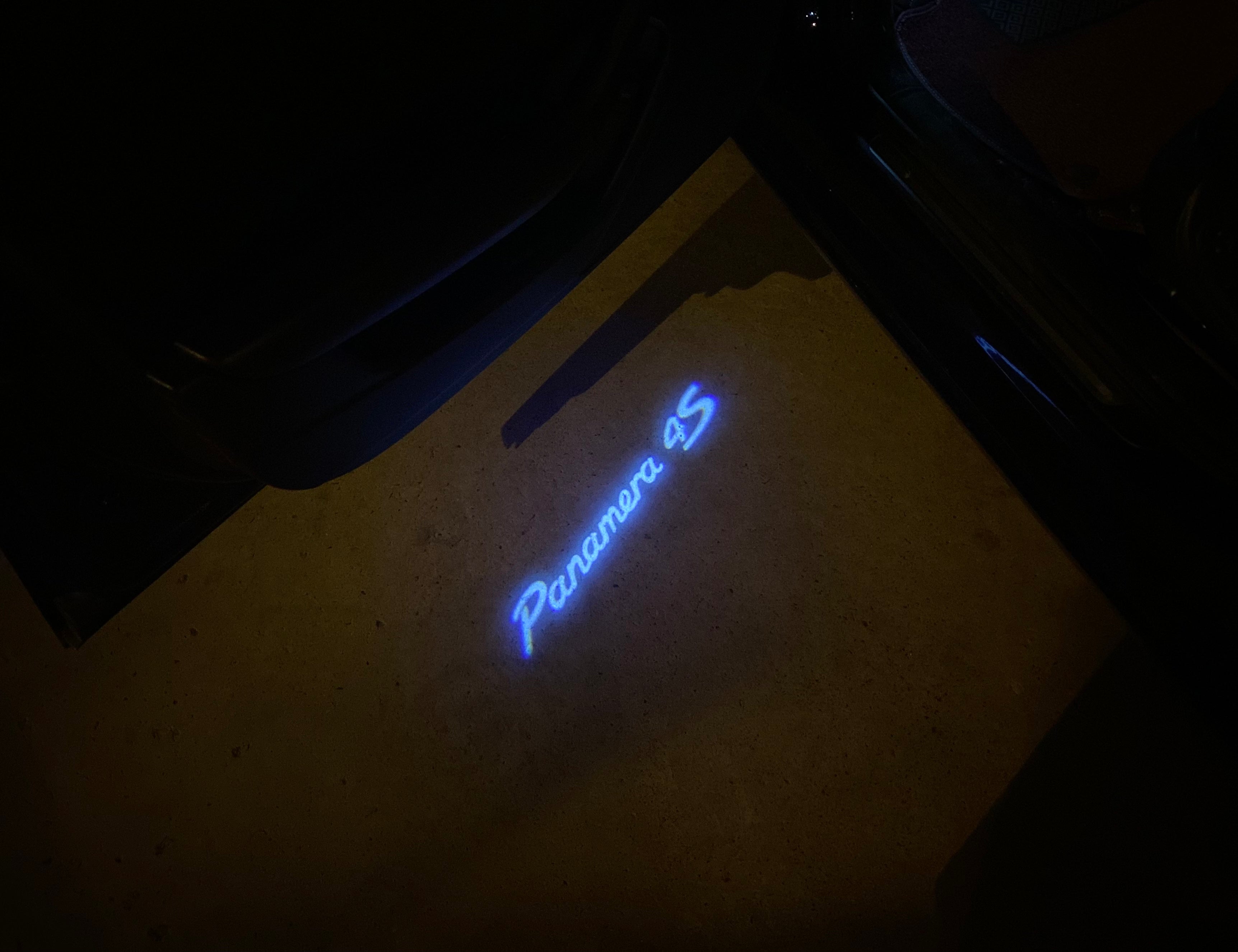 PORSCHE Panamera LOGO PROJECTOT LIGHTS Nr.8085 (quantity  1 =  2 Logo Film /  2 door lights)