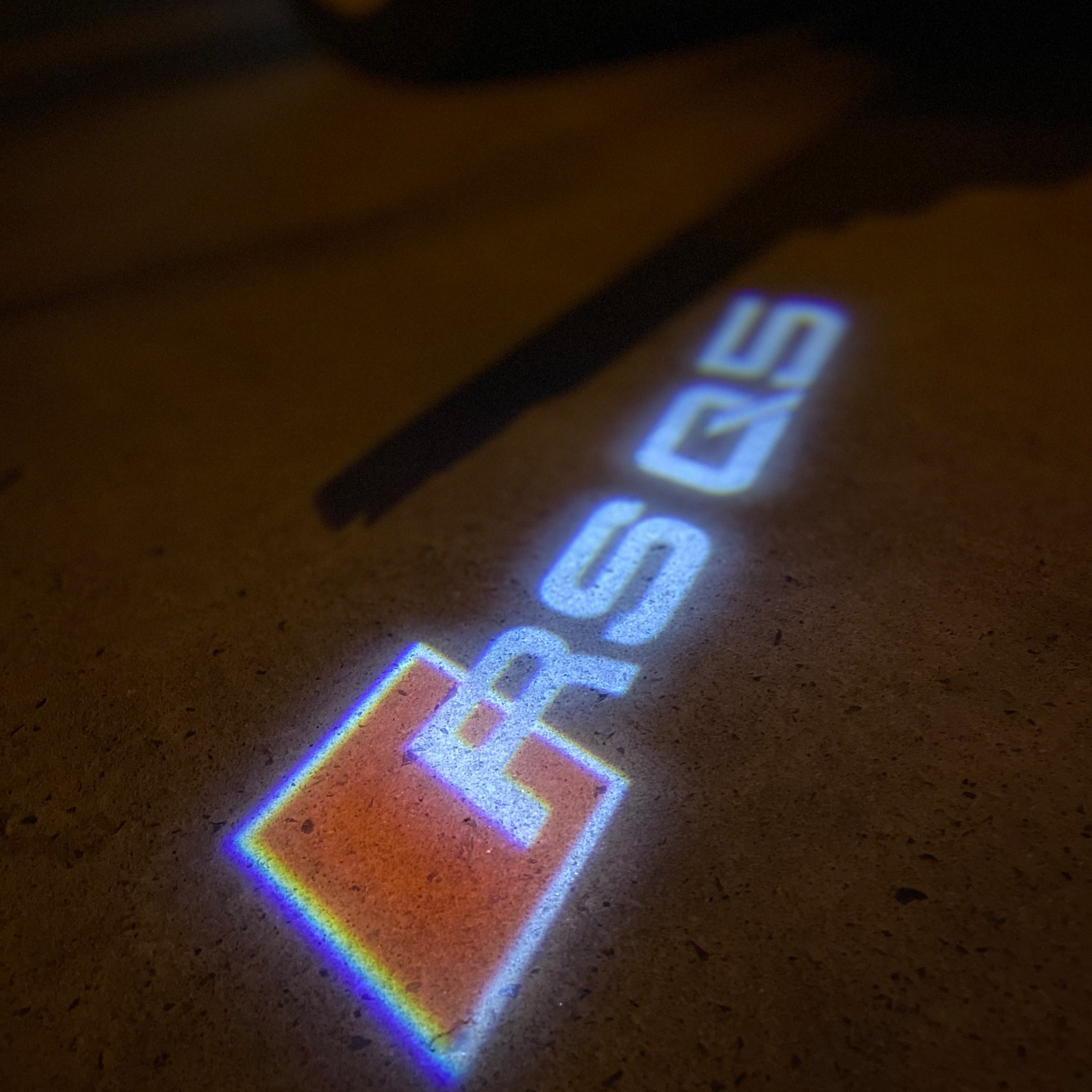AUDI LOGO PROJECTOT LIGHTS Nr.19 (quantité 1 = 2 Logo Films /2 feux de porte)