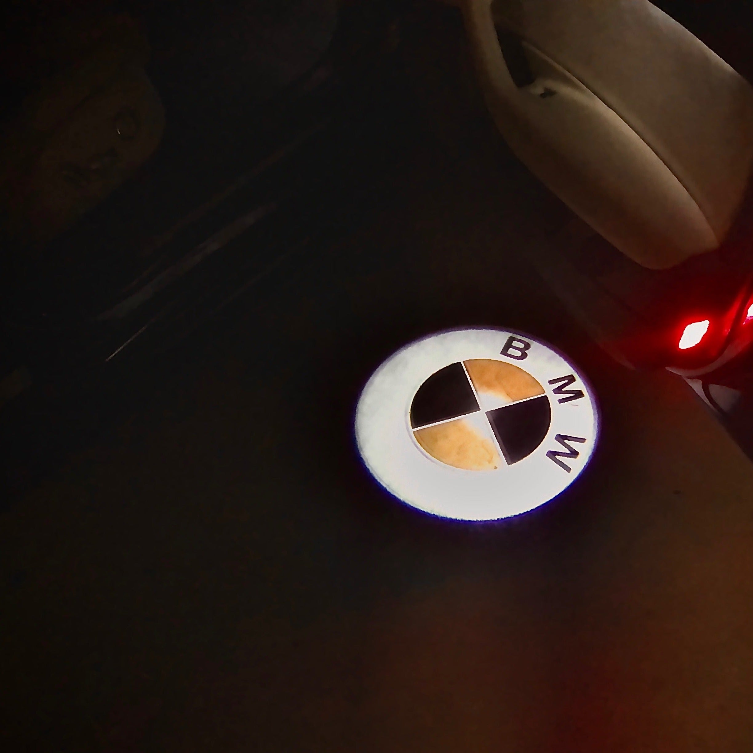 BMW LOGO PROJECTOT LIGHTS Nr.01 (cantidad 1 = 1 juego/2 luces de puerta)