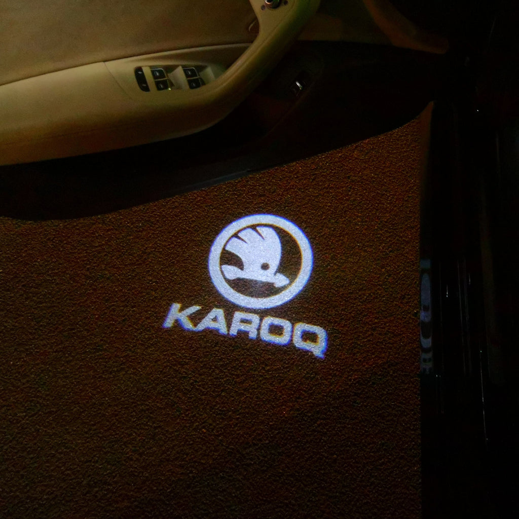 SKODA KAROQ LOGO LIGHTS Nr.50 (Menge 1 = 2 Logo Film / 2 Türlichter)