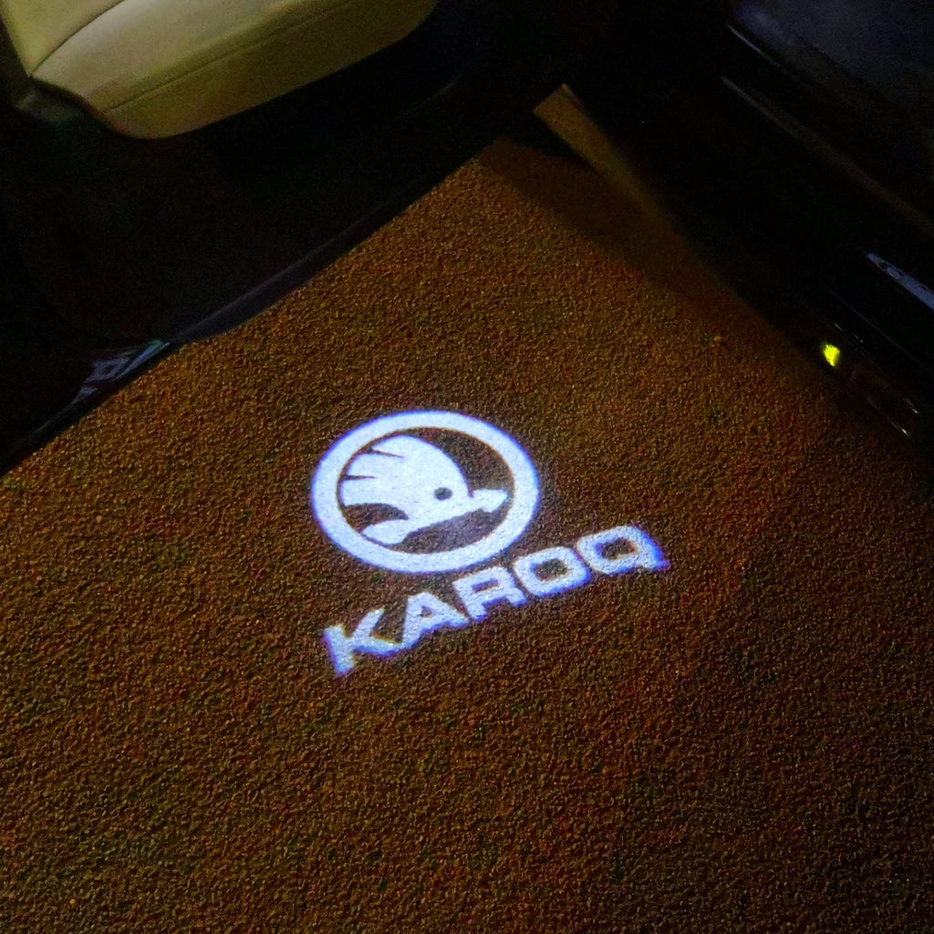 SKODA KAROQ LOGO LIGHTS Nr.50 (Menge 1 = 2 Logo Film / 2 Türlichter)