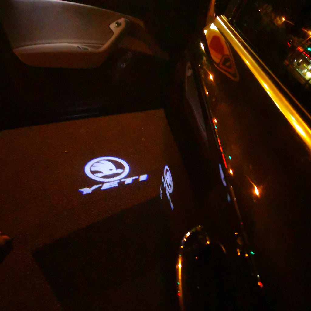 SKODA YETI LOGO  LIGHTS Nr.53 (quantity  1 =  2 Logo Film /  2 door lights)