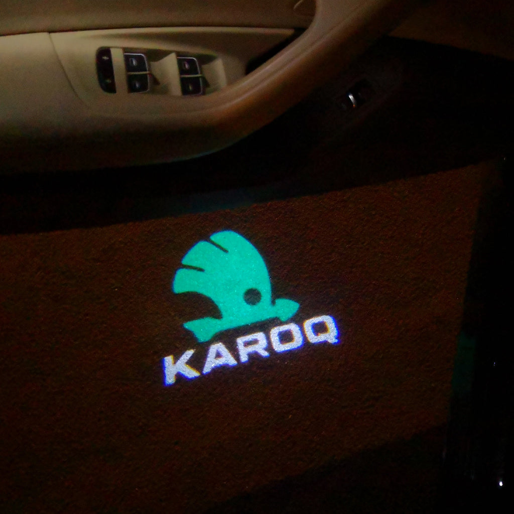 SKODA KAROQ LOGO PROJECTOT LIGHTS Nr.79 (quantità 1 = 2 Logo Film / 2 luci porta)