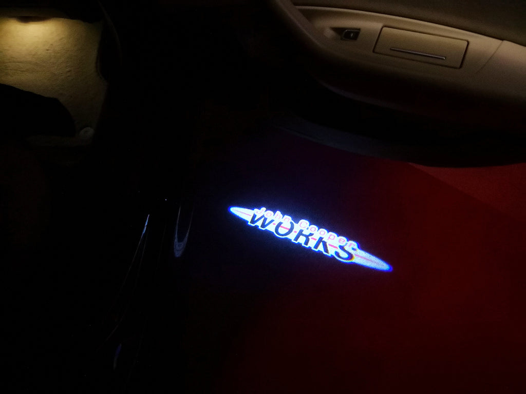 JOHN COOPER WORKS LOGO PROJECROTR LIGHTS Nr.76 (quantité 1 = 2 Logo Film / 2 portes lumières)