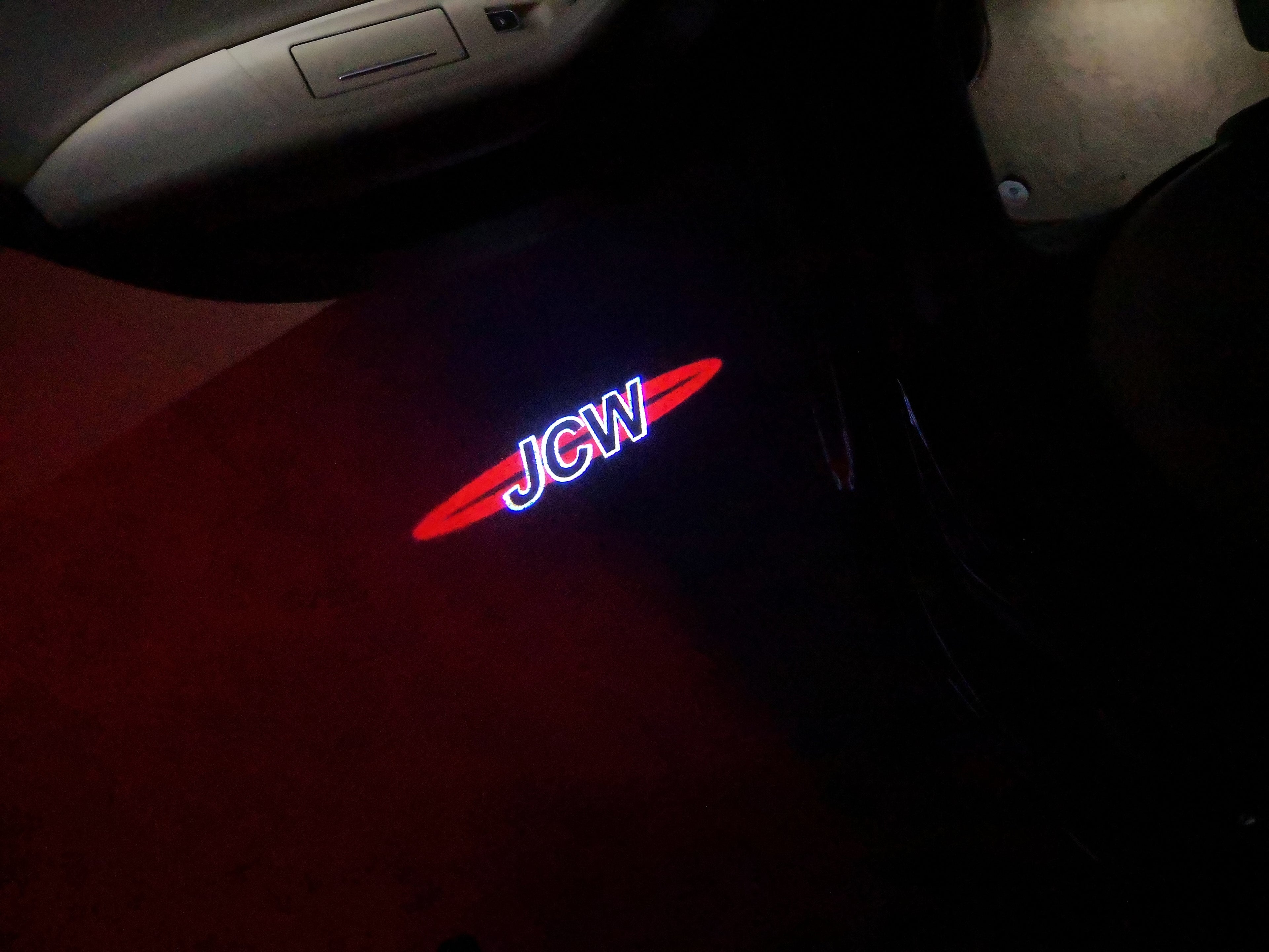 JOHN COOPER WORKS LOGO PROJECROTR LIGHTS Nr.116 (cantidad 1 = 2 logo película / 2 luces de puerta)