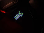LUCES DE PROJECROTR CON LOGO DE JOHN COOPER N ° 105 (cantidad 1 = 2 Película de logotipo / 2 luces de puerta)