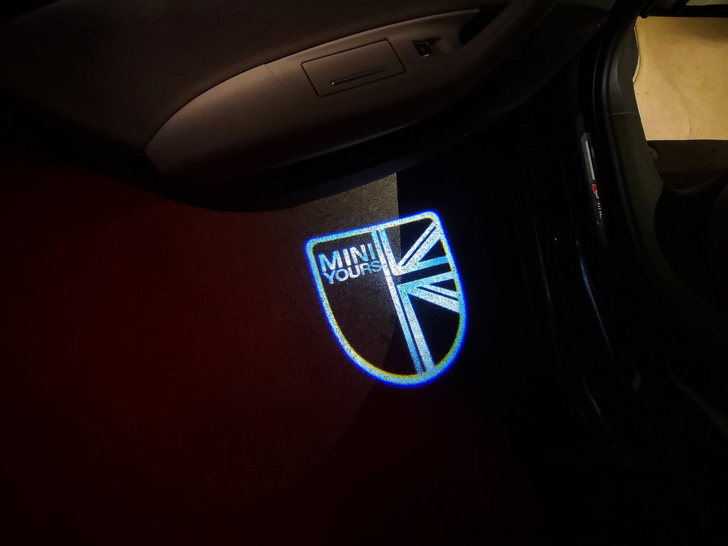 MINI LUCES DE PROYECTOR DE LOGOTIPO N ° 37 (cantidad 1 = 2 Película de logotipo / 2 luces de puerta)