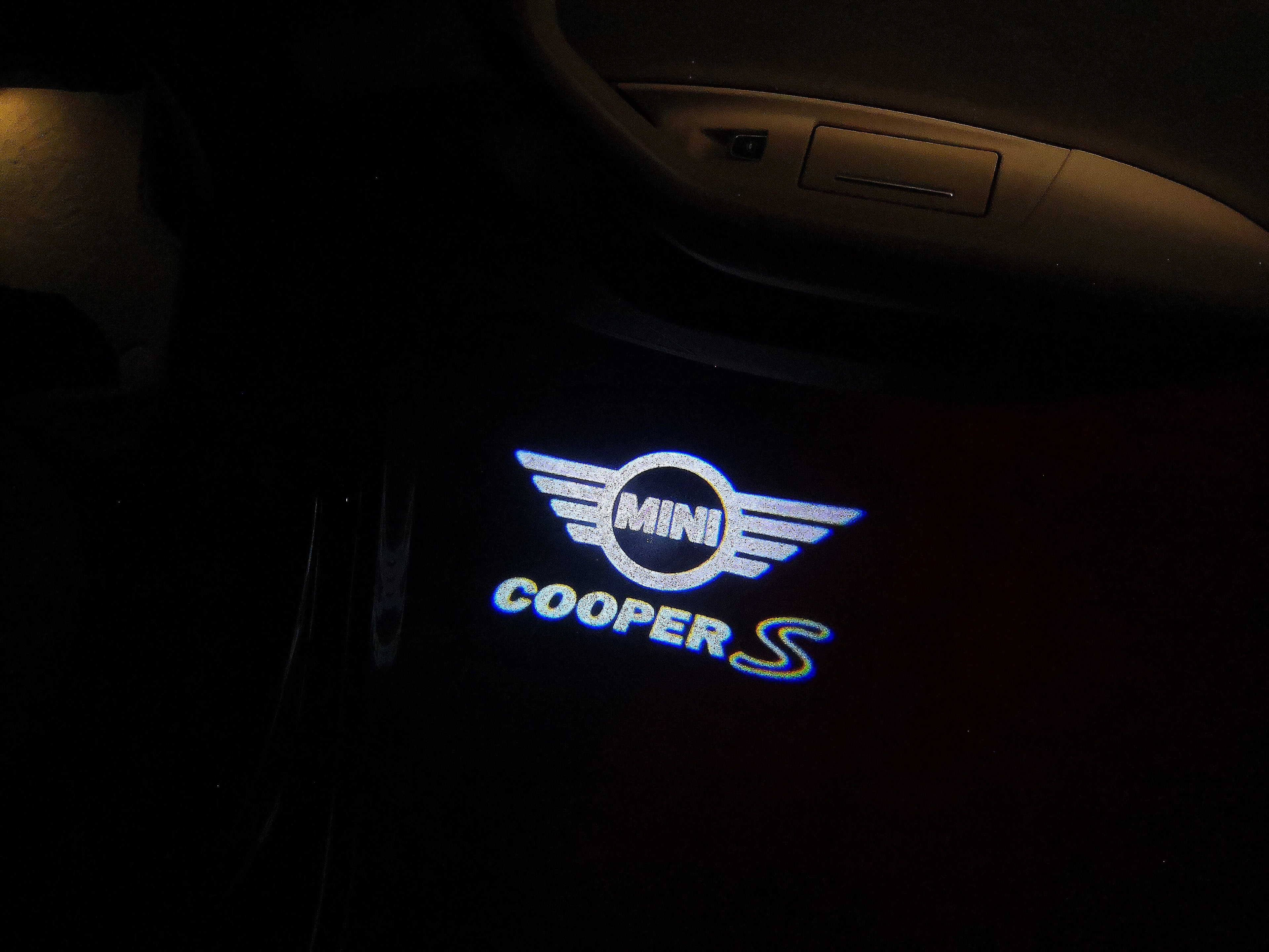 MINI COOPER S LOGO PROJECROTR LIGHTS Nr.144 (cantidad 1 = 2 logo película / 2 luces de puerta)