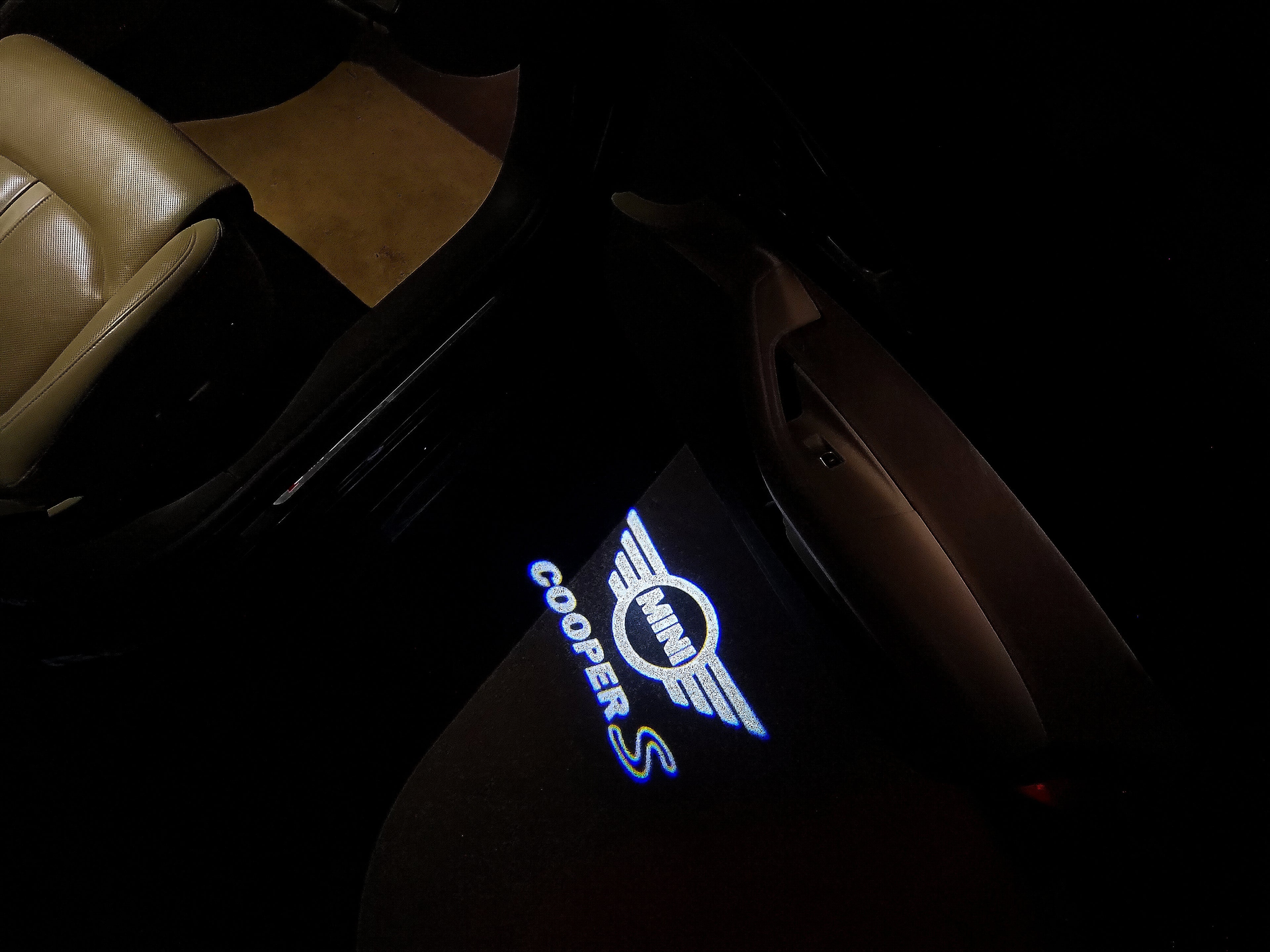 MINI COOPER S LOGO PROJECROTR LIGHTS Nr.139 (cantidad 1 = 2 logo película / 2 luces de puerta)