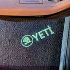 SKODA YETI LOGO LIGHTS Nr.111 (cantidad 1 = 2 logo película / 2 luces de puerta)