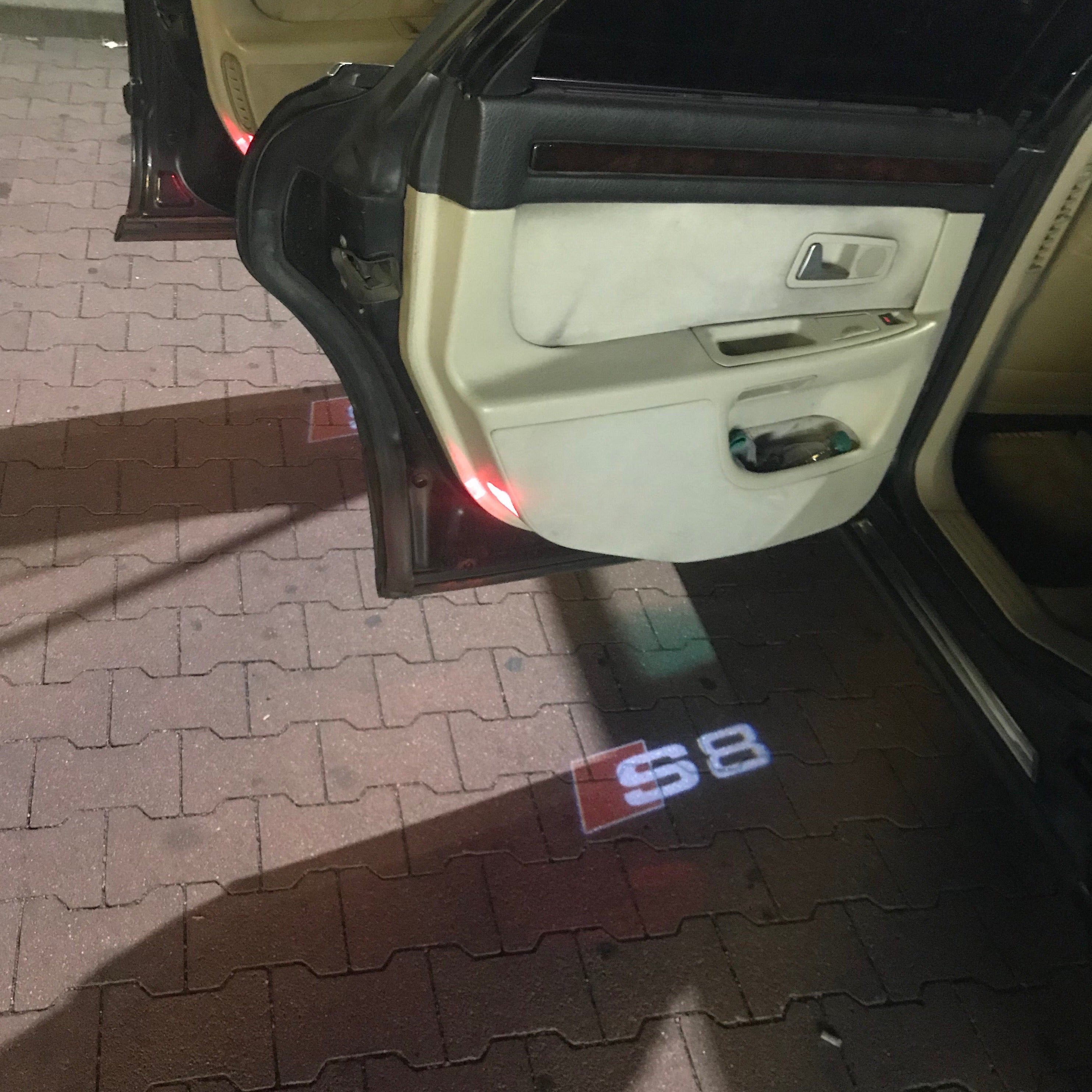 AUDI LOGO PROJECTOR LIGHTS Nr.29 (Menge 1 = 2 Logo Films / 2 Türlichter)