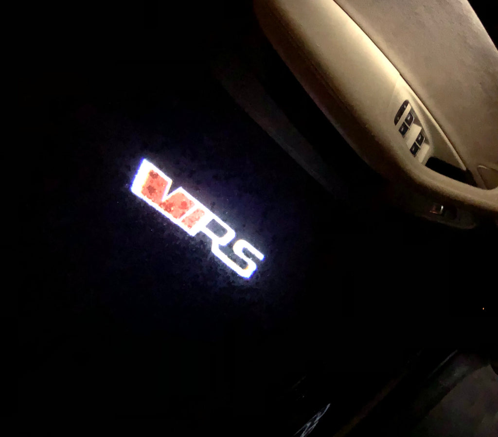 SKODA VRS LOGO PROJECTOT LIGHTS Nr.29 (quantità 1 = 2 Logo Film / 2 porte luci)