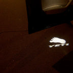LUCI PROIETTORI LOGO SKODA Nr.71 (quantità 1 = 2 Logo Film / 2 luci porta)
