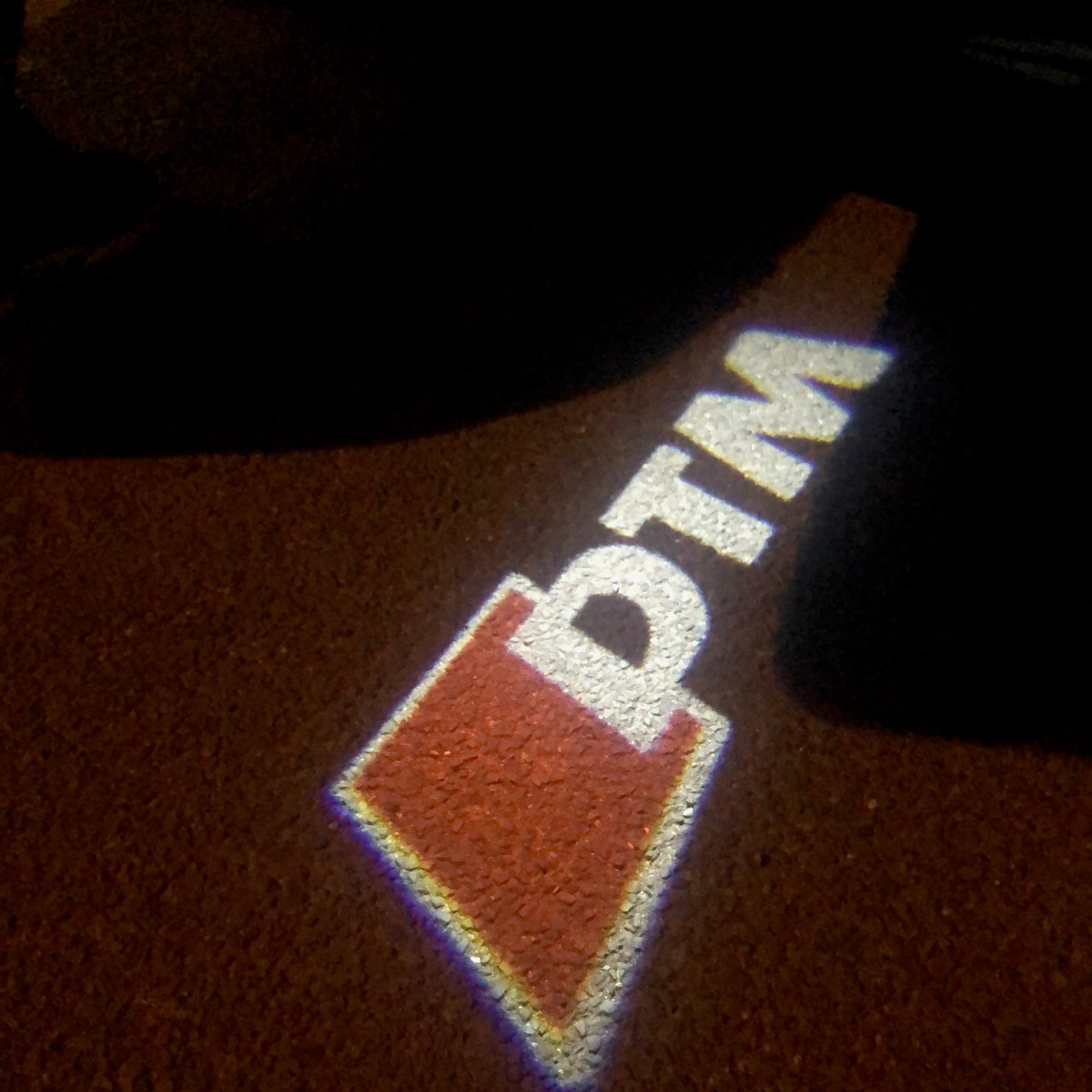 AUDI LOGO PROJECTOT LIGHTS Nr.113 (quantità 1 = 2 Logo Films /2 luci porta)