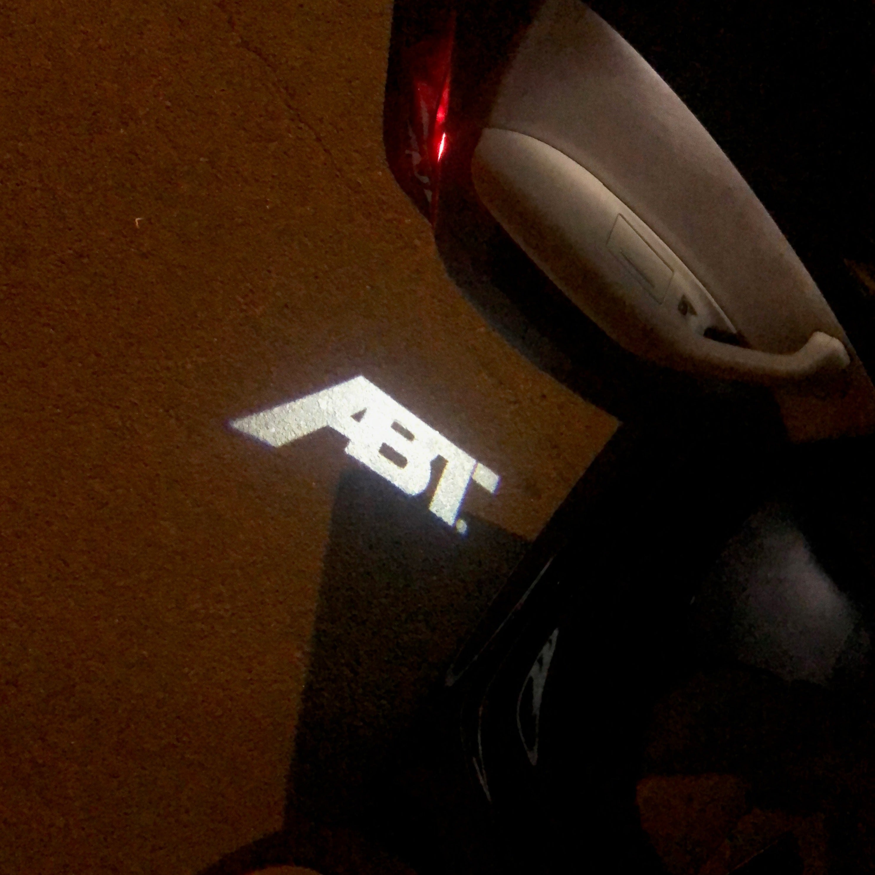 ABT LOGO PROJECTOT LUMIÈRES Nr. 122 (quantité 1 = 2 Logo Film et 2 lumières de porte)