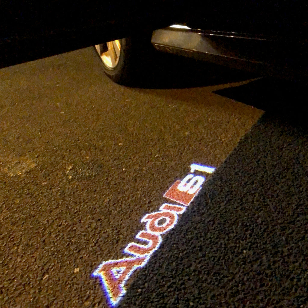 LAMPES DE PROJECTEUR AUDI LOGO Nr.96 (quantité 1 = 2 films de logo / 2 lumières de porte)