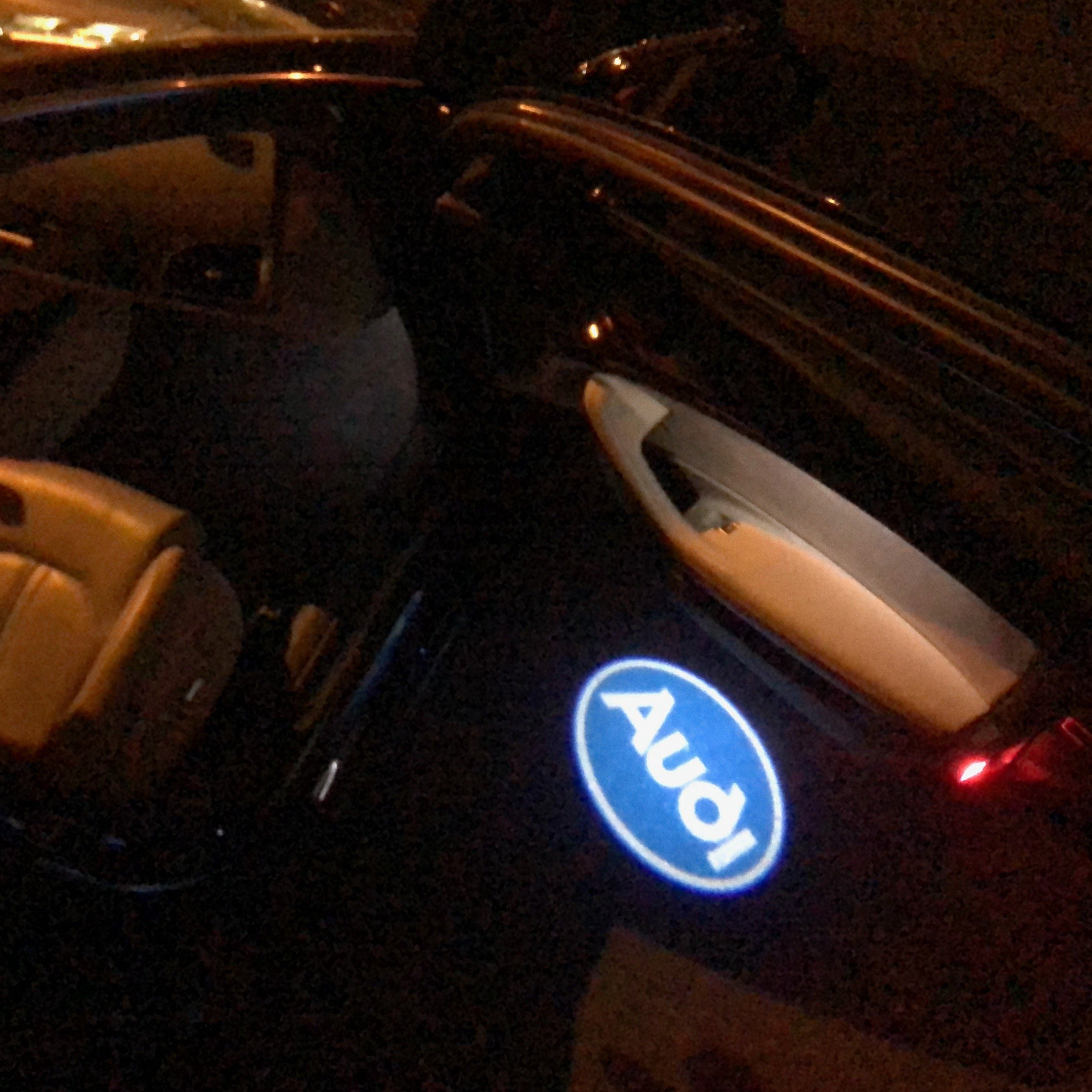 AUDI LOGO PROJECTOT LIGHTS Nr.116 (quantité 1 = 2 Logo Films /2 feux de porte)