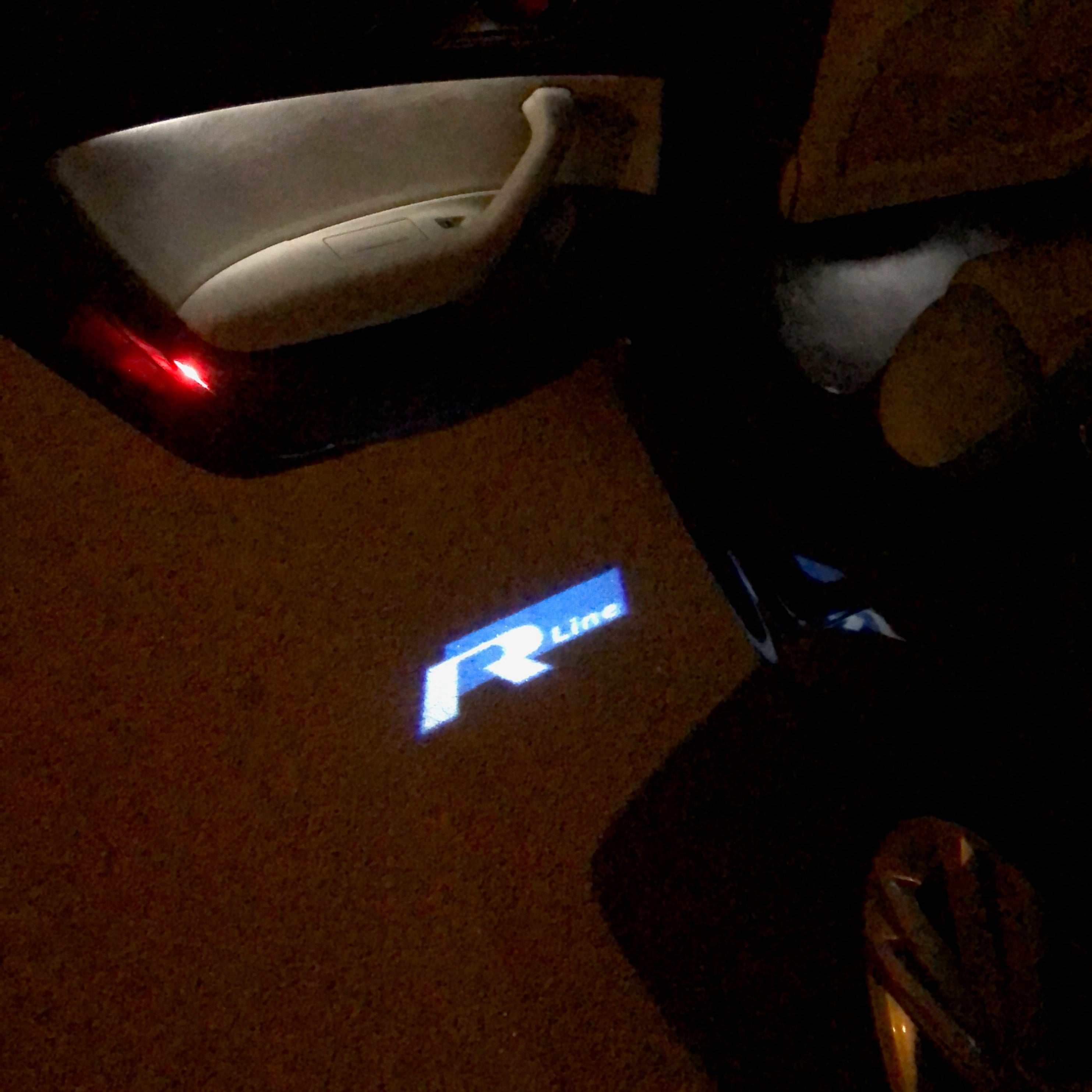 Volkswagen Door lights R LINE Logo Nr. 53 (cantidad 1 = 2 logo films /2 luces de puerta)